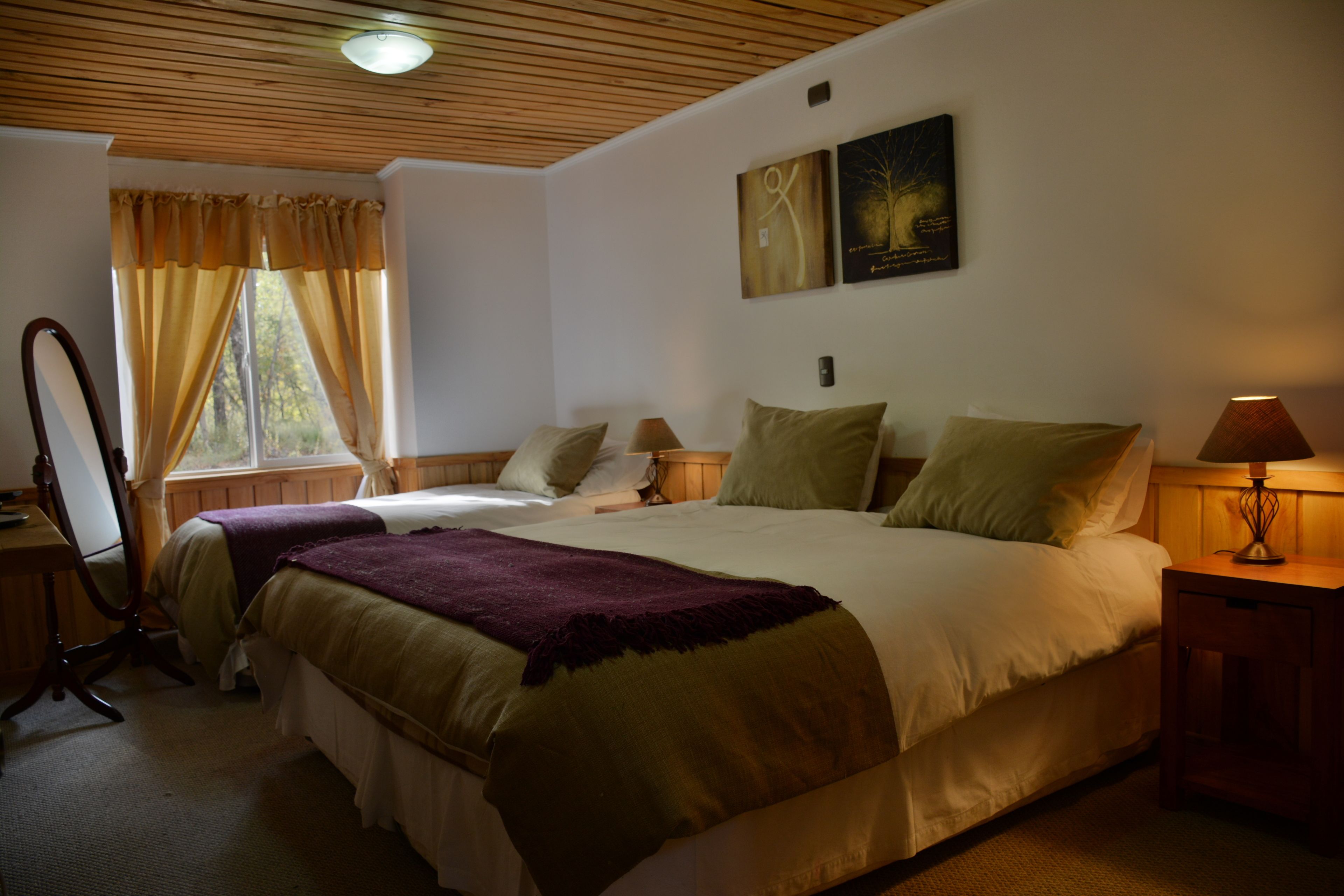 standard double room, 1 double bed | down duvets, in-room safe, desk, blackout curtains