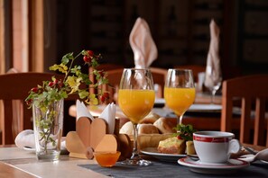 Breakfast area - Hotel Borde Andino (Pinto)