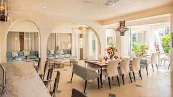 Free daily local cuisine breakfast