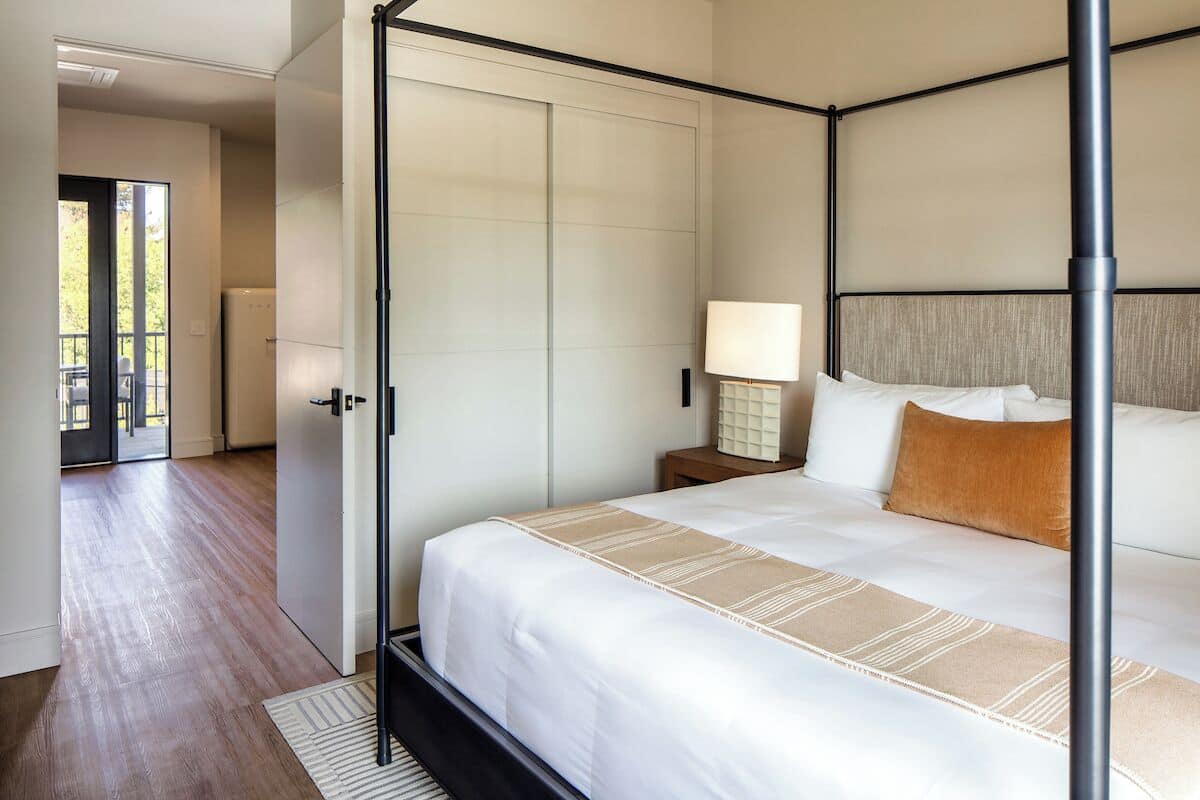 1 habitación y ropa de cama de alta calidad