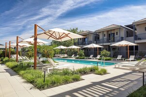 Outdoor pool, sun loungers