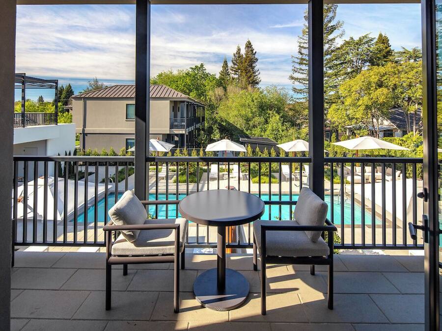 1 bedroom, premium bedding, in-room safe, soundproofing