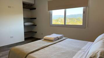 Comfort Apartment | 1 bedroom, premium bedding, down duvets, in-room safe