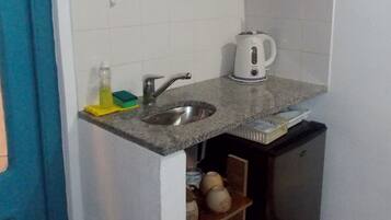 Apartment, 2 Bedrooms, City View | Private kitchenette | Fridge, microwave, electric kettle, cookware/dishes/utensils