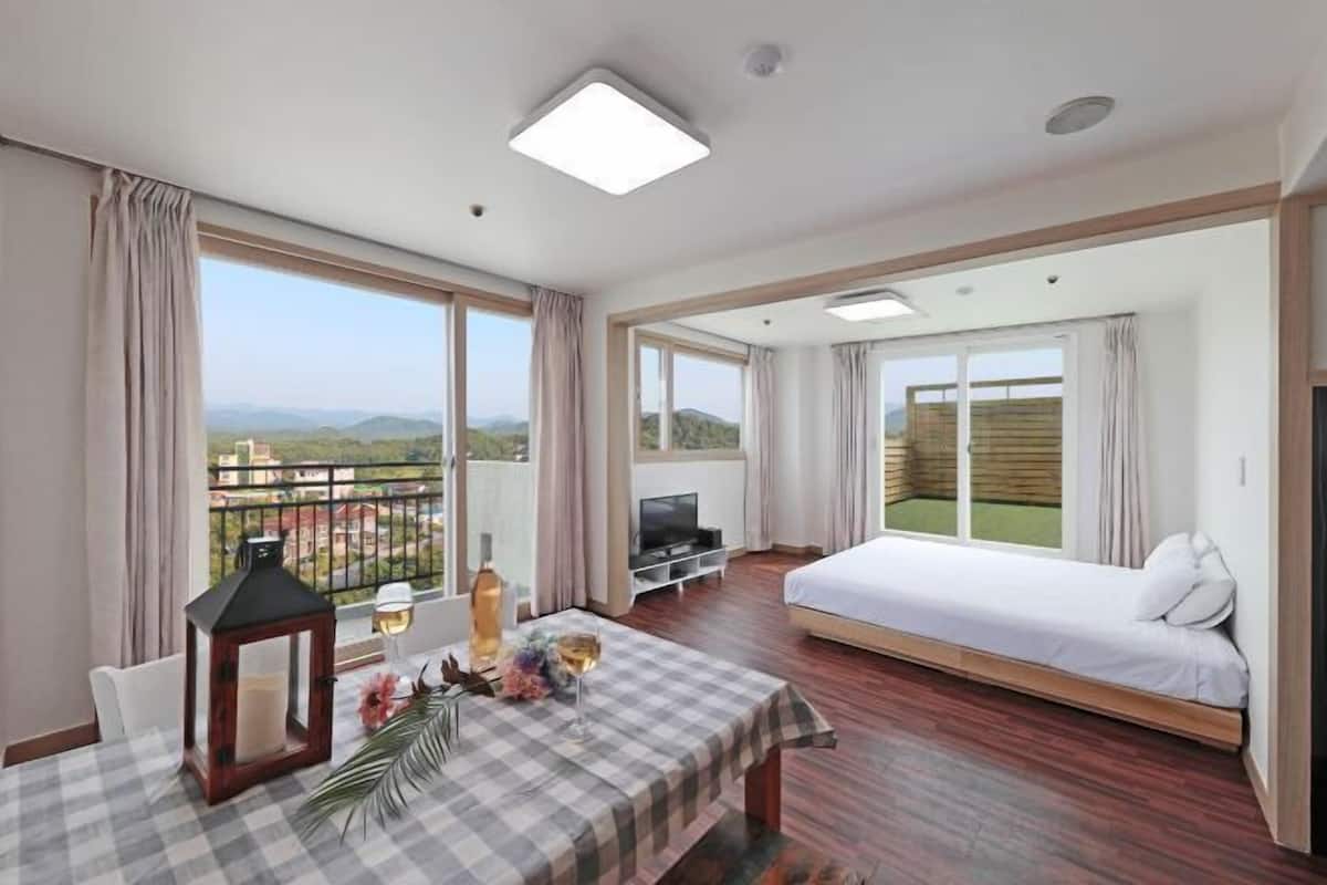Premium bedding, blackout drapes, soundproofing, free WiFi