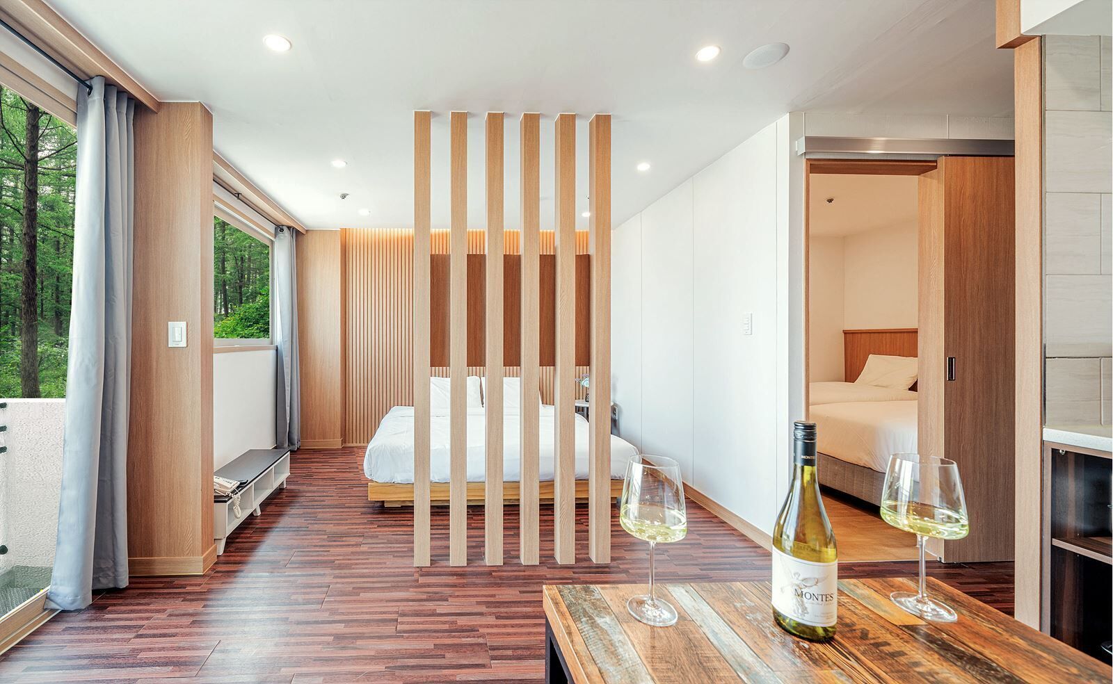 Bộ đồ giường cao cấp, màn/rèm cản sáng, phòng cách âm 