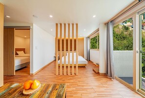 Ropa de cama de alta calidad y cortinas blackout 