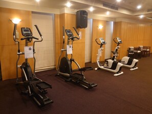 Gym - Grand View Hotel (Yuanlin)