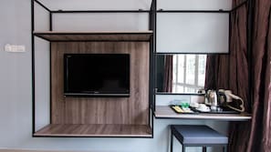 Deluxe King (Window) | Room amenity - Hotel 99 - Bandar Puteri Puchong (Puchong)