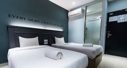 Hotel 99 - Bandar Puteri Puchong