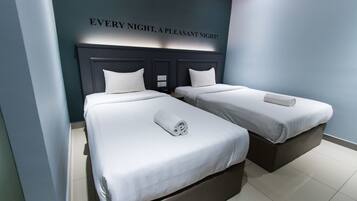 Desk, soundproofing, iron/ironing board, free WiFi