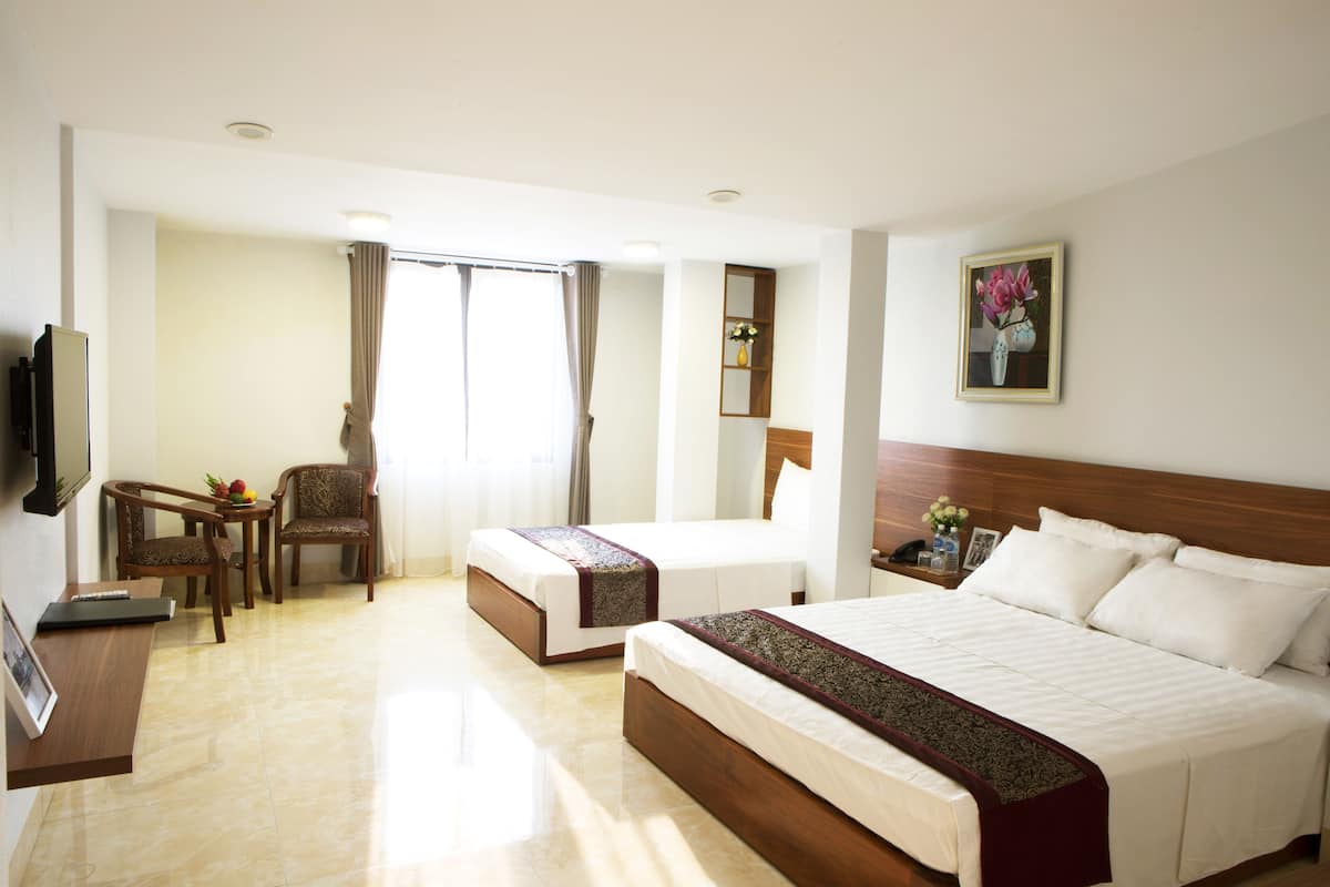 1 habitación, minibar, cortinas blackout y insonorización