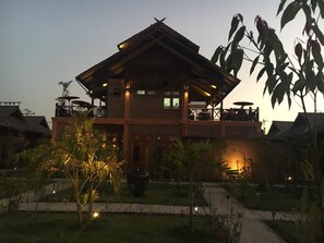 Exterior detail - Inle Cottage Boutique Hotel (Nyaungshwe)
