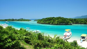 สถานที่น่าสนใจ