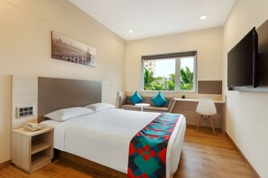 In-room safe, desk, soundproofing, free WiFi - Ginger Mumbai Andheri (Mumbai)