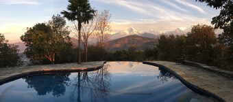 Tiger Mountain Pokhara Lodge