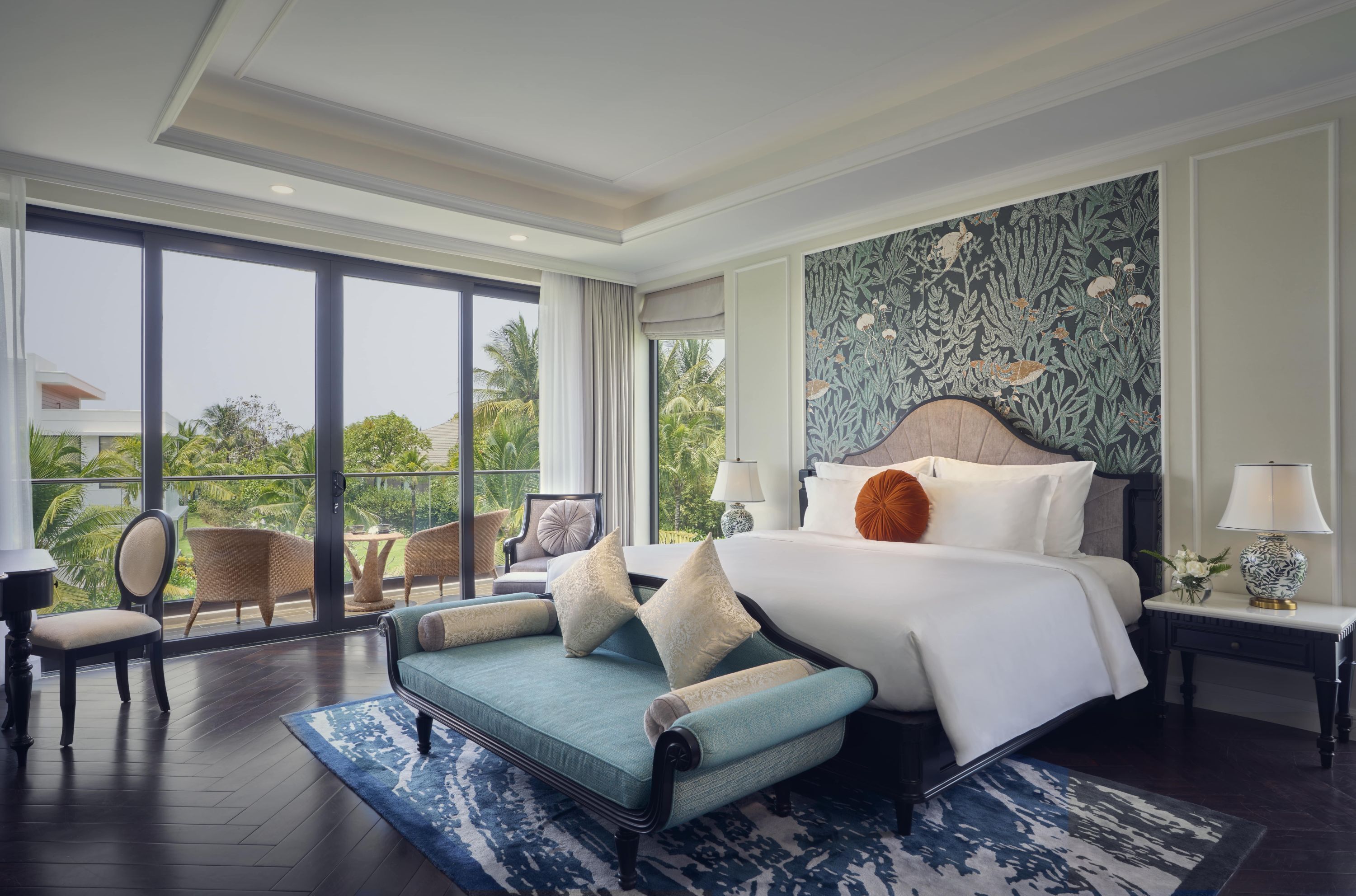 villa, 3 bedrooms | 1 bedroom, minibar, in-room safe, desk