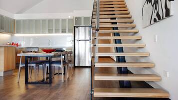 Penthouse Apartment, 2 Bedrooms, Patio | Premium bedding, memory-foam beds, individually decorated