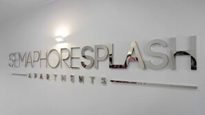 Building design - Semaphore Splash Apartments (Semaphore)