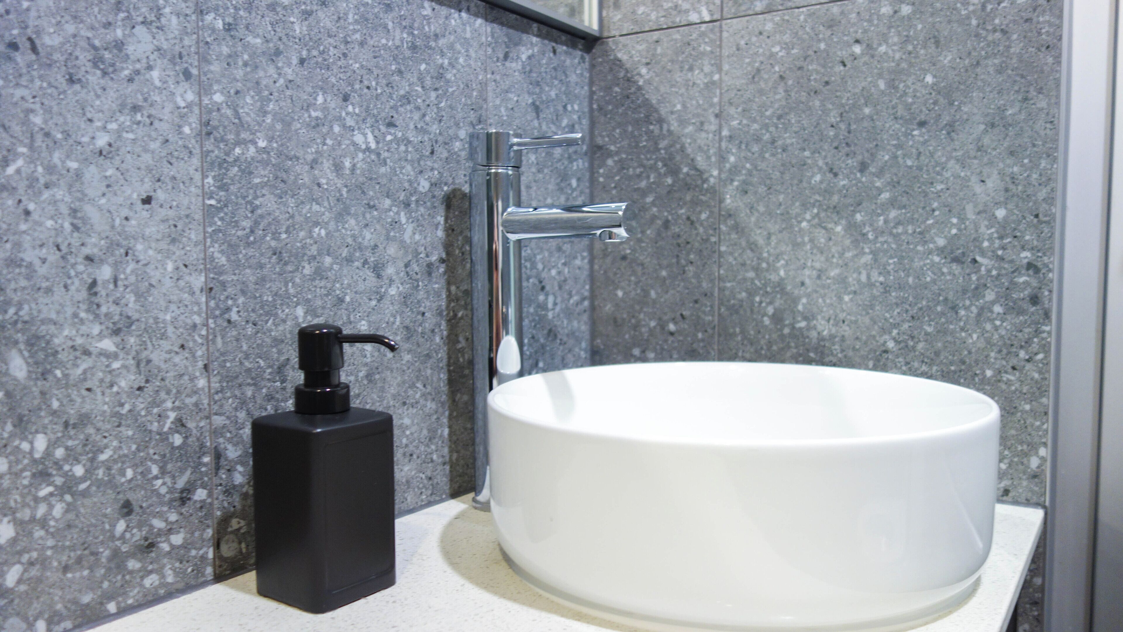 separate bathtub and shower, free toiletries, hair dryer, towels