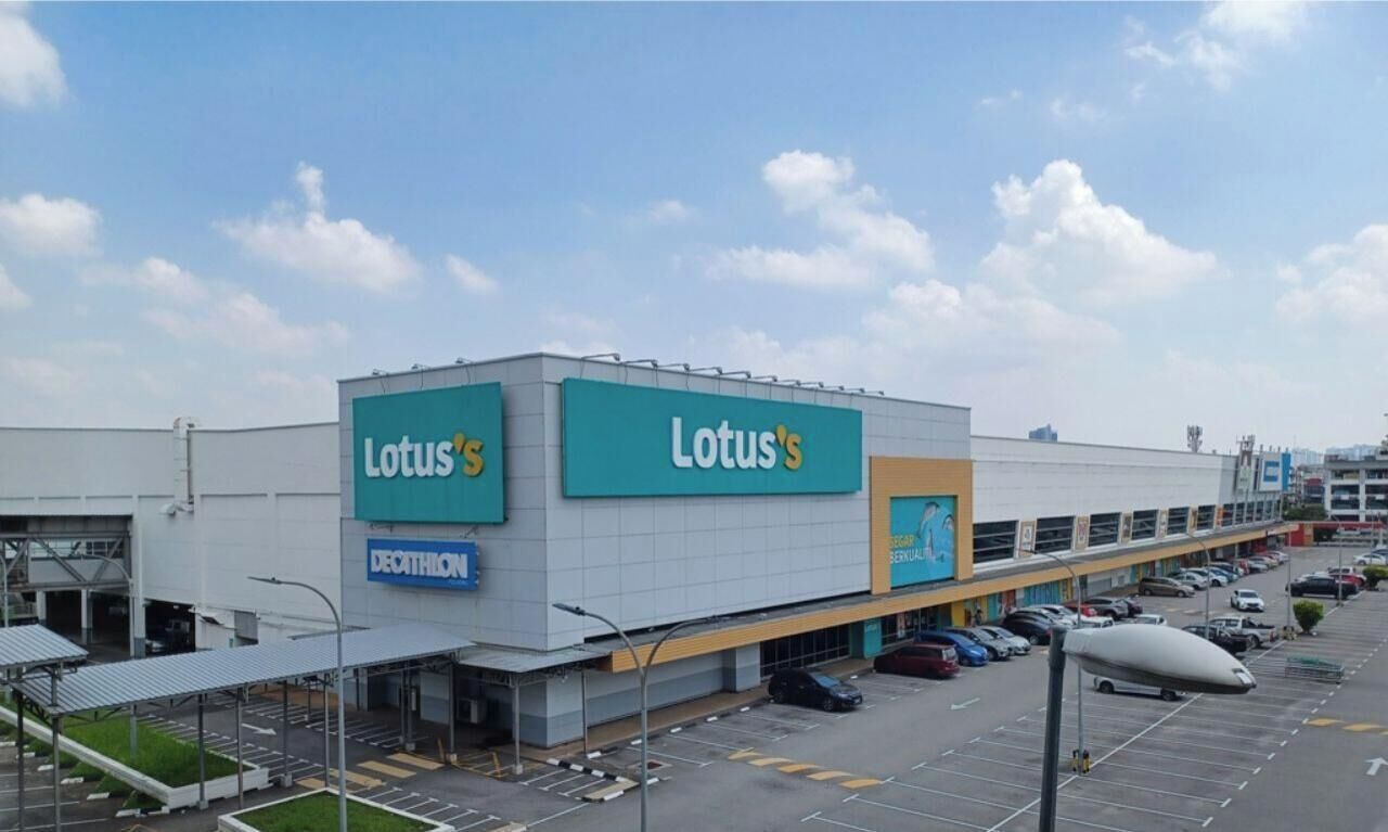 Shopping centre
