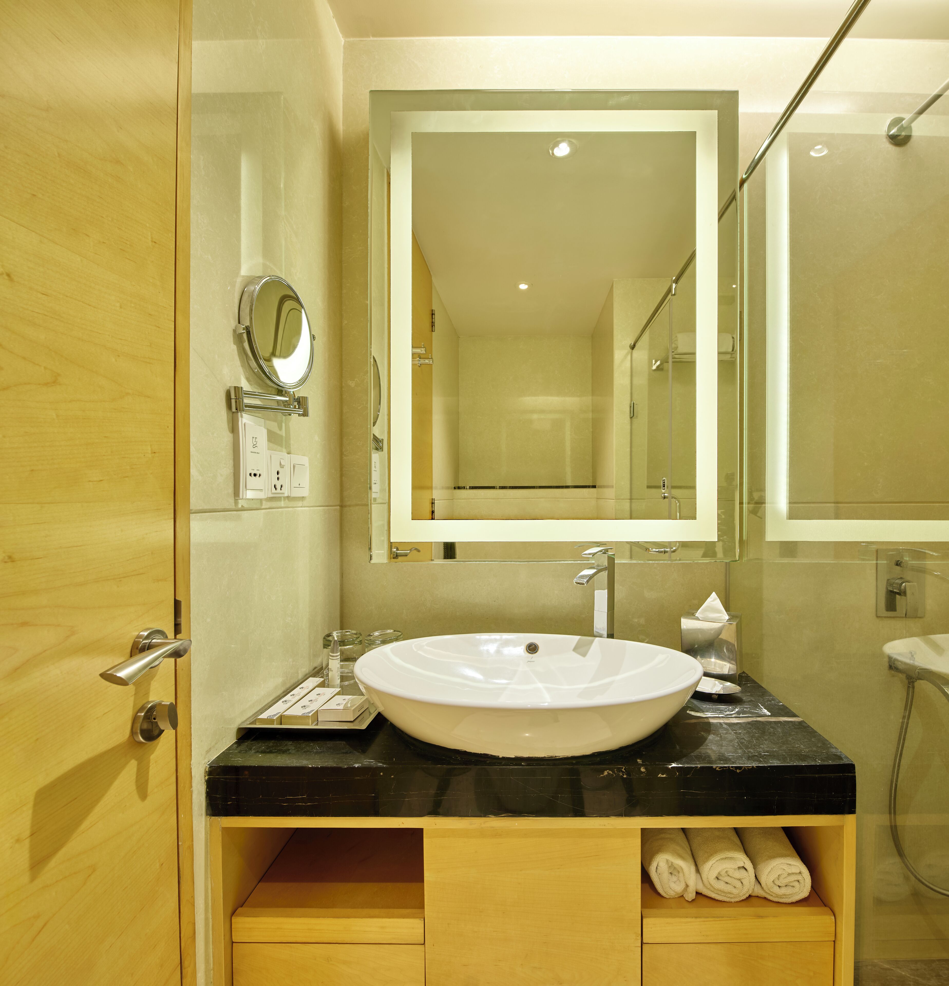 grand room | bathroom | shower, free toiletries, hair dryer, bathrobes