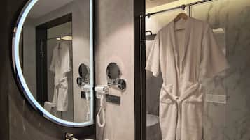 Premium Suite | Bathroom