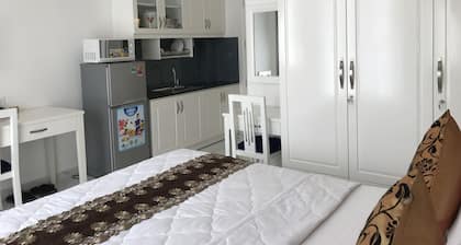 Lyna Apartment