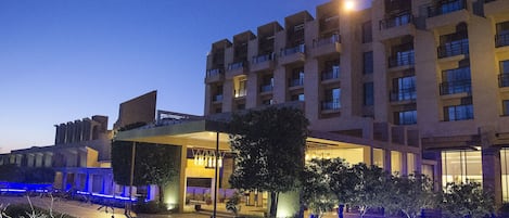 Front of property - evening/night