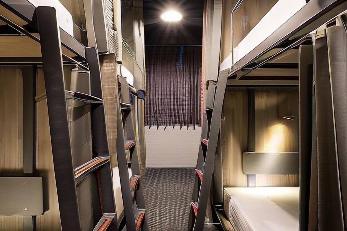 Down duvets, in-room safe, free WiFi