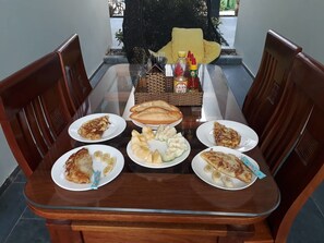Komplett frokost hver dag (mot et tillegg)
