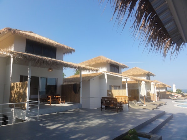 Bungalow with Pool View | 1 bedroom