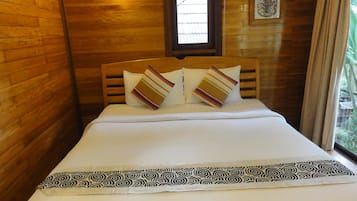 Wooden Bungalow with Garden View | 1 quarto