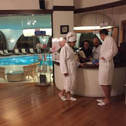 Sauna, hot tub, steam room, Turkish bath, body treatments, facials