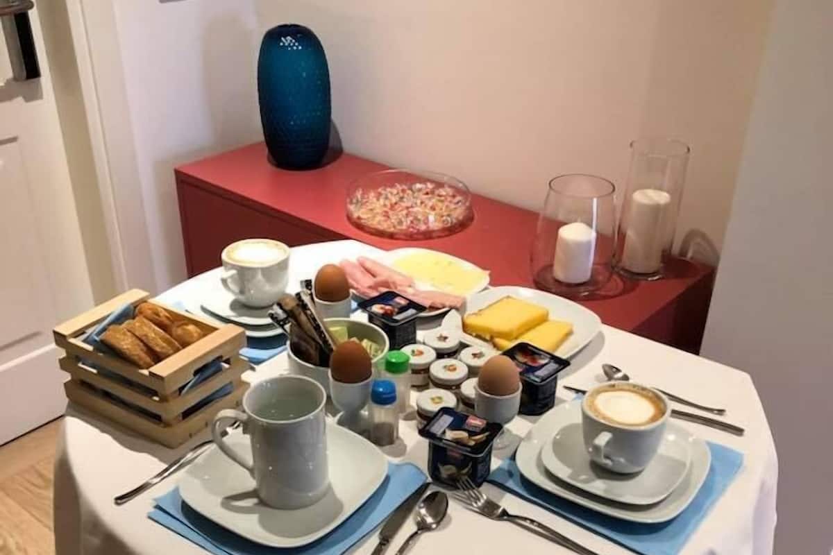 Spiseområde på rommet