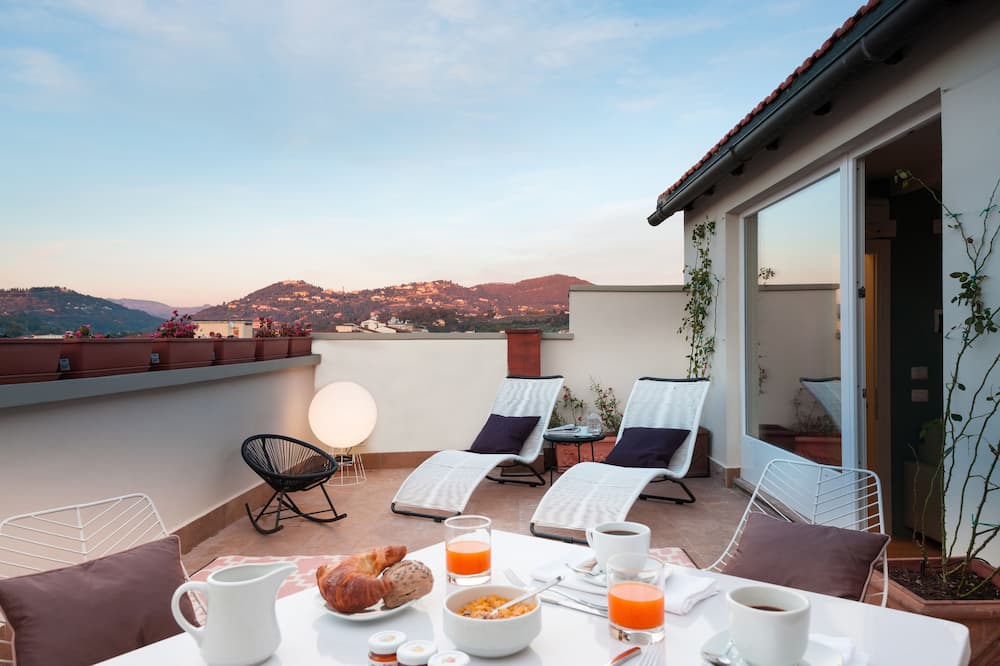 B&B Lorena Suites & Apartments