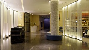 Lobby - Olympic Sailing Center Atour Hotel (Qingdao)