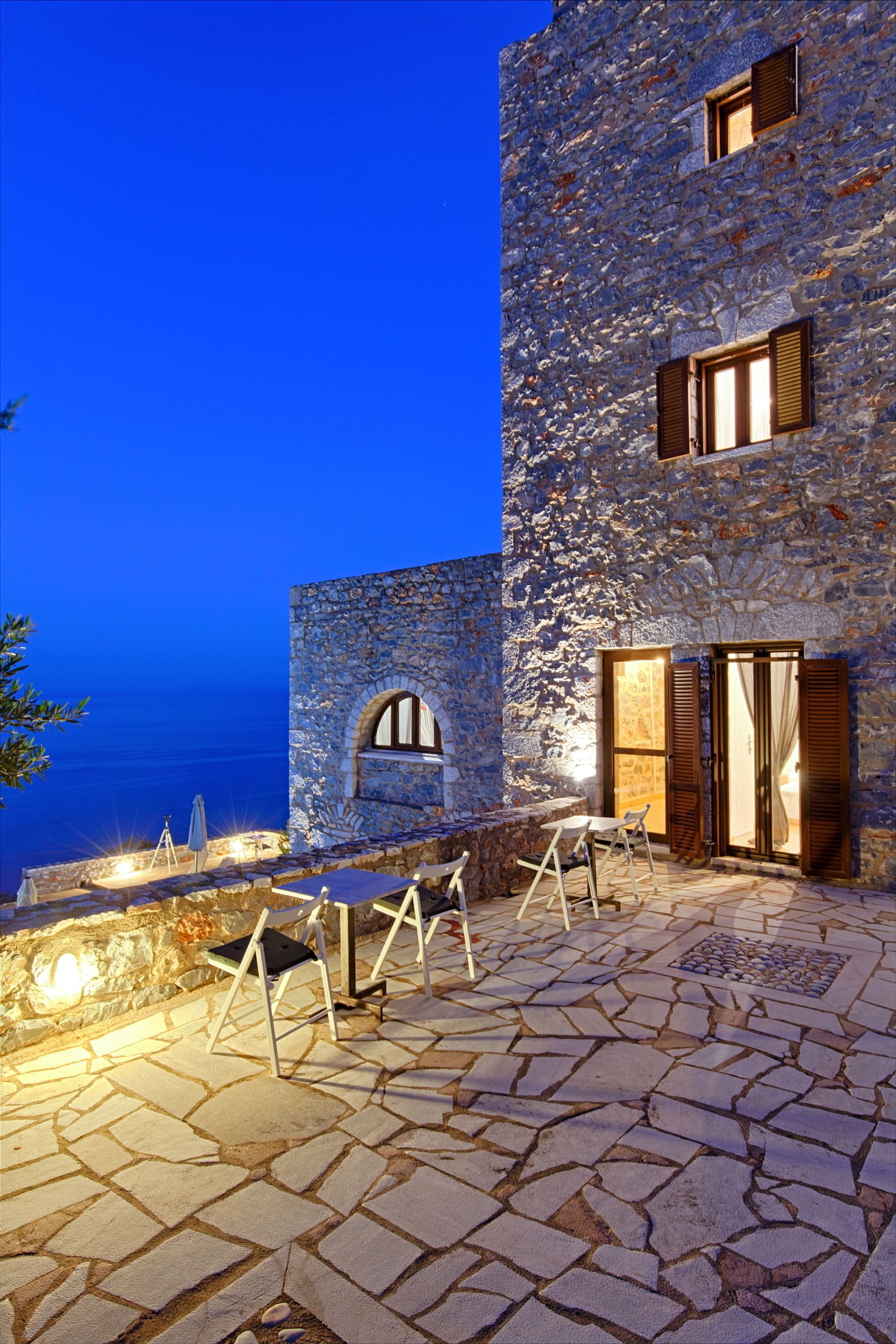 Superior kamer, gedeeltelijk uitzicht op zee | Terras