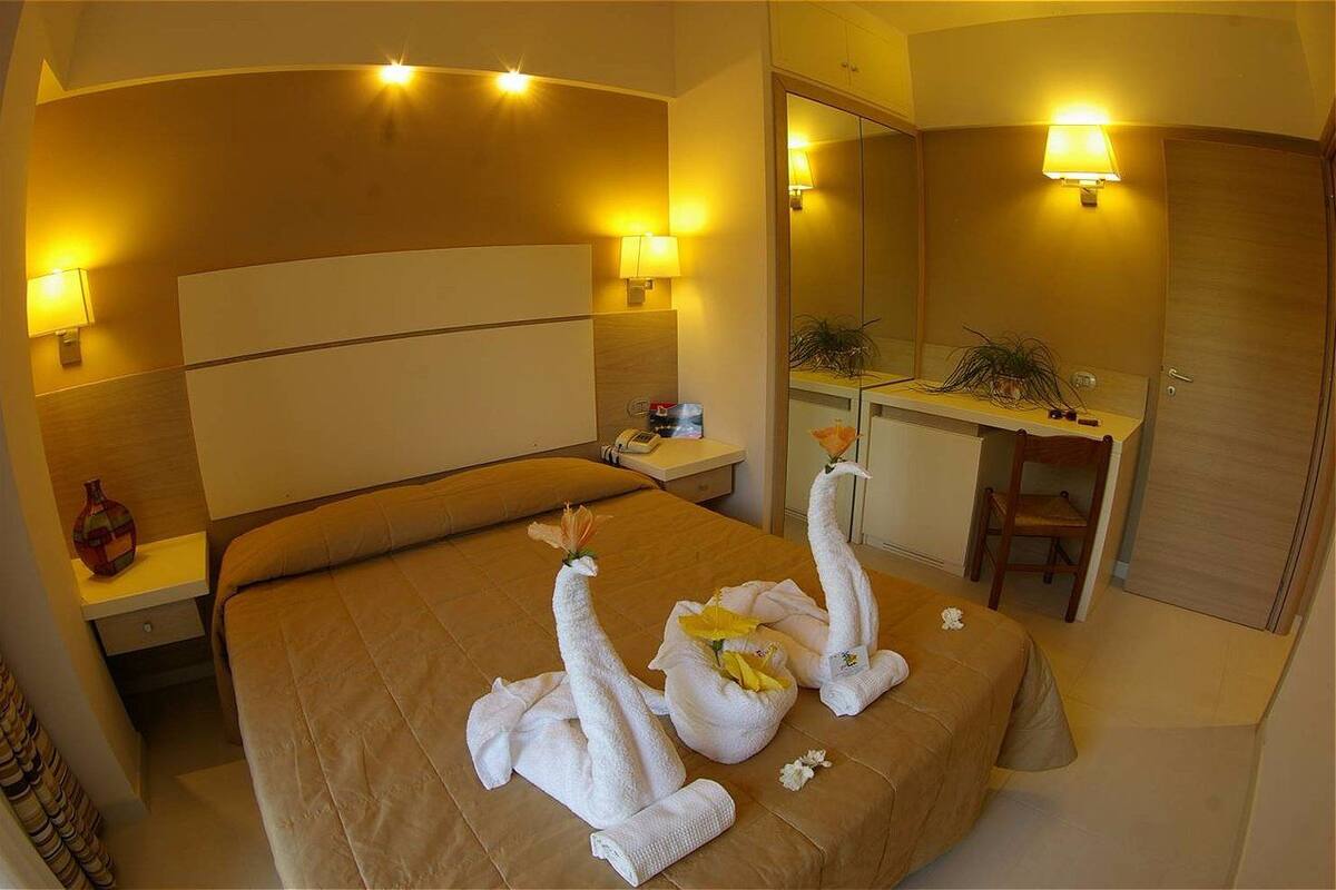 Chambre Luxe, 1 grand lit | Literie de qualité supérieure, bureau, Wi-Fi