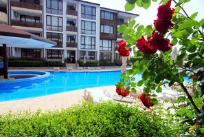 Seasonal outdoor pool