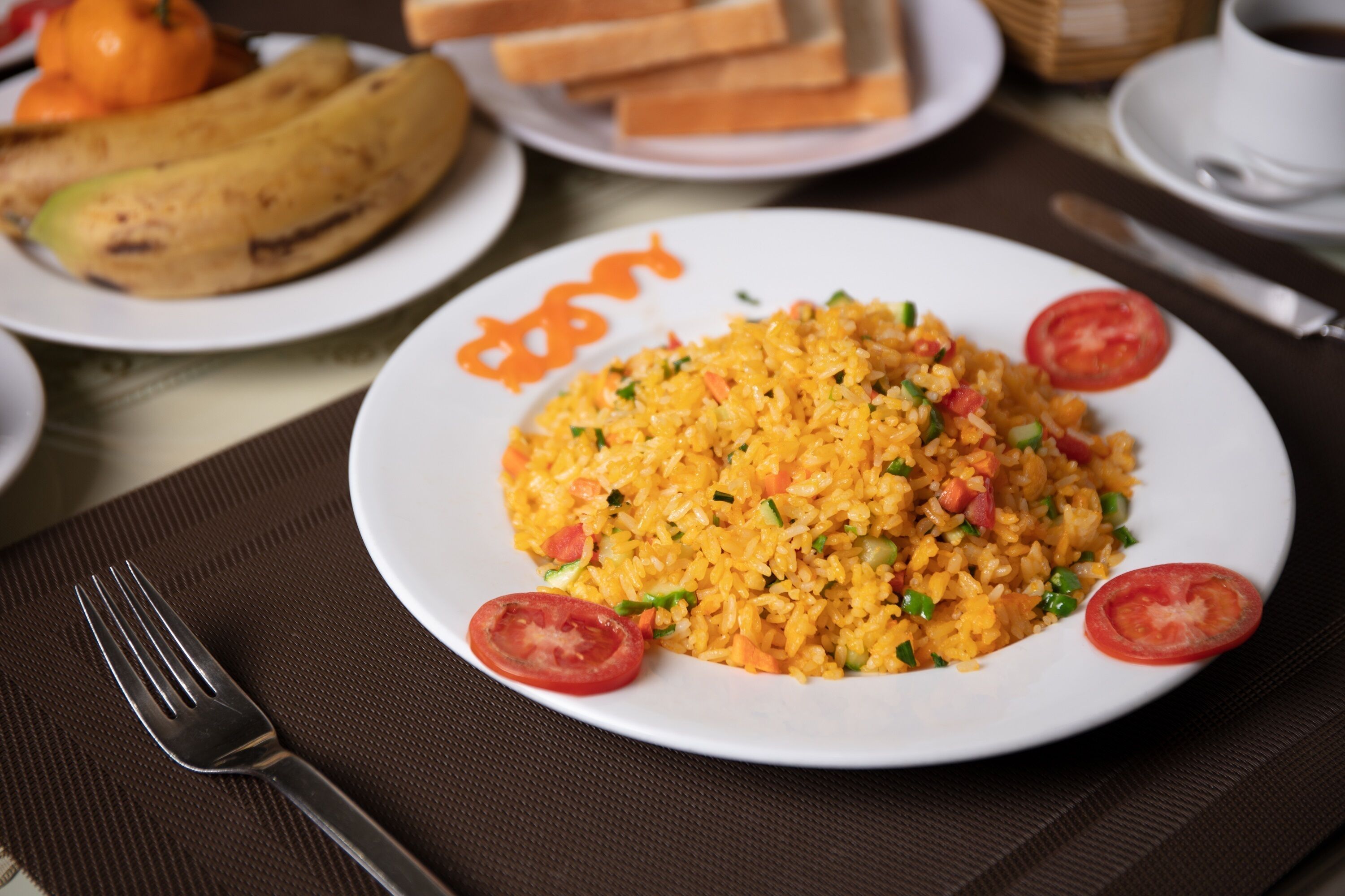 daily continental breakfast (vnd 90000 per person)