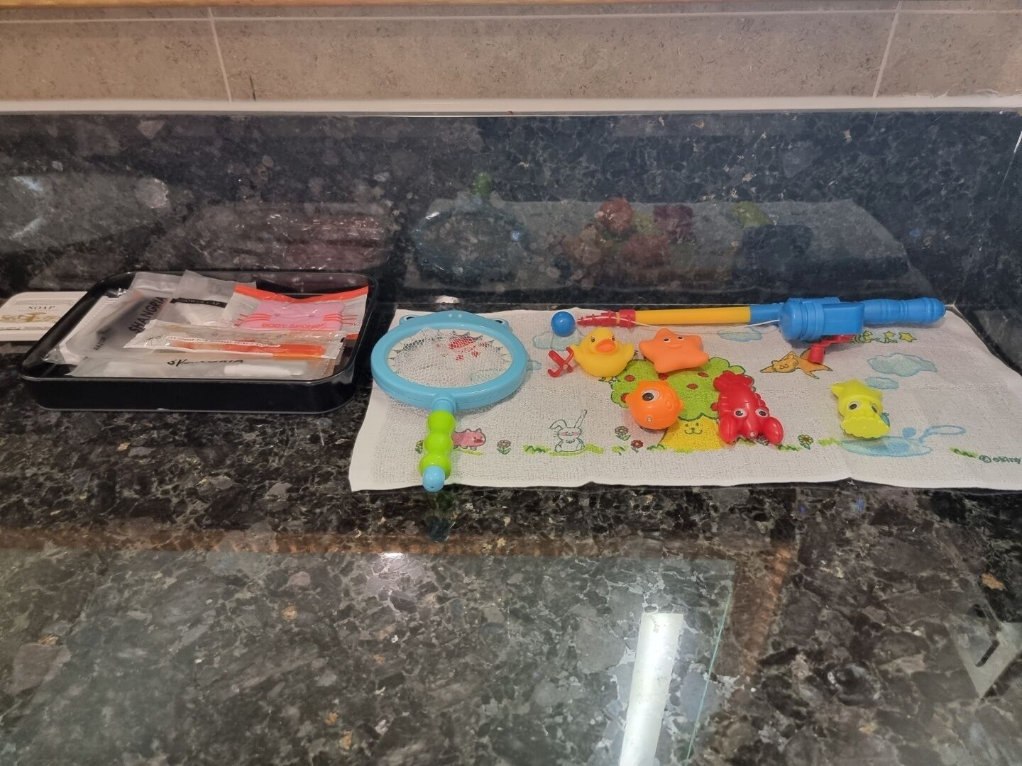 suite (kids) | bathroom | hair dryer, bathrobes, slippers, bidet