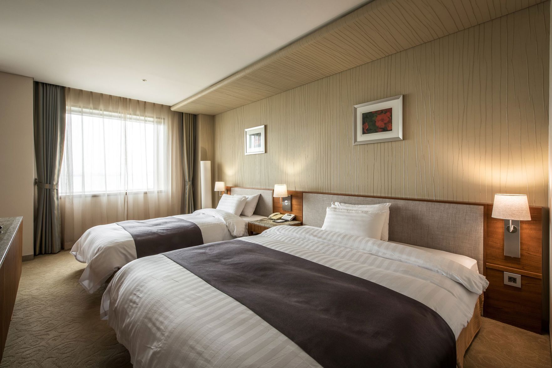 Minibar, in-room safe, desk, blackout drapes