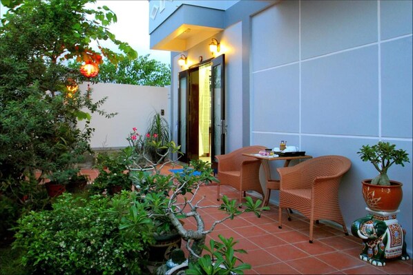 Terrace/patio - Camellia Homestay (Da Nang)