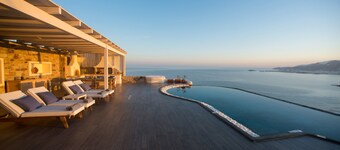 Naxos Rock Villas