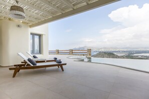 Room - Naxos Rock Villas (Naxos)
