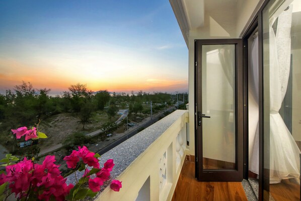 Terrace/patio - Stayzi Hotel (Da Nang)