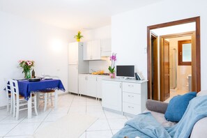 Classic-Apartment, 1 Schlafzimmer, Gartenblick (4 pax) | Wohnbereich
