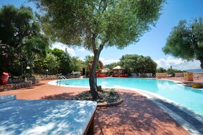 Seasonal outdoor pool - Residence Costa del Turchese by PendraHolidays (Badesi)