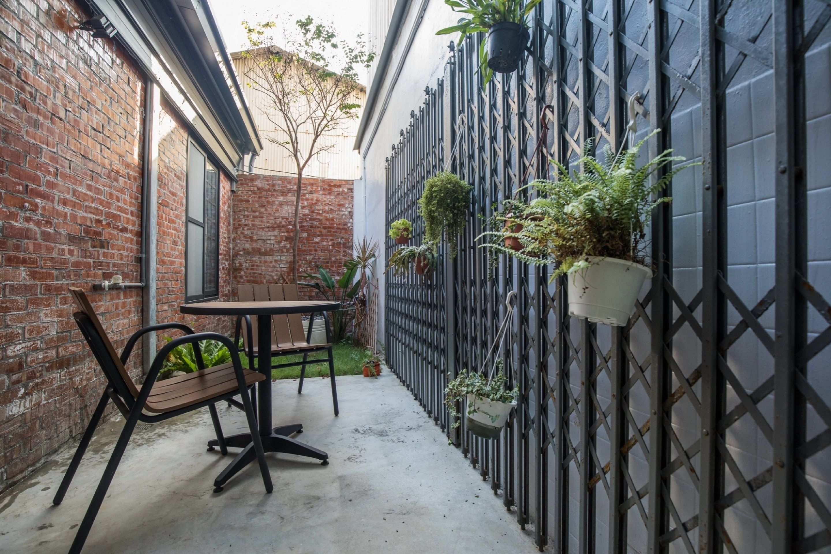 Kamar Quadruple Comfort | Teras/patio